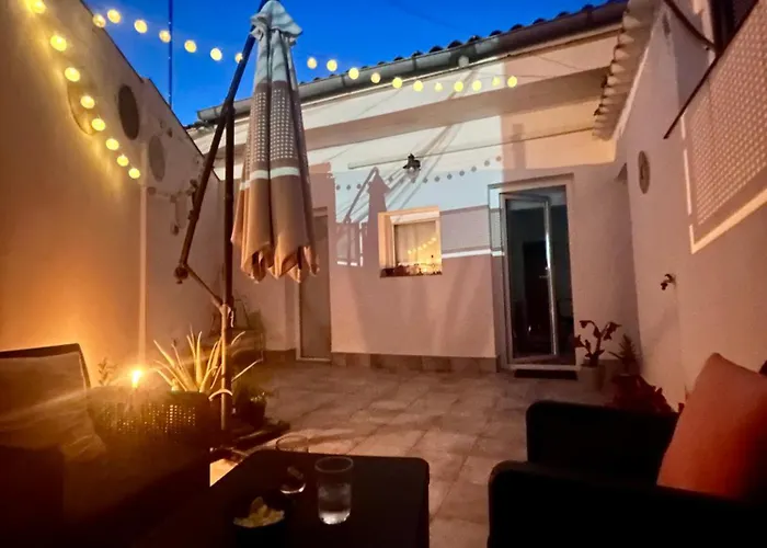 Hotel que admite mascotas: Ohana Arraigo con Parking Gratuito Exclusivo en la puerta